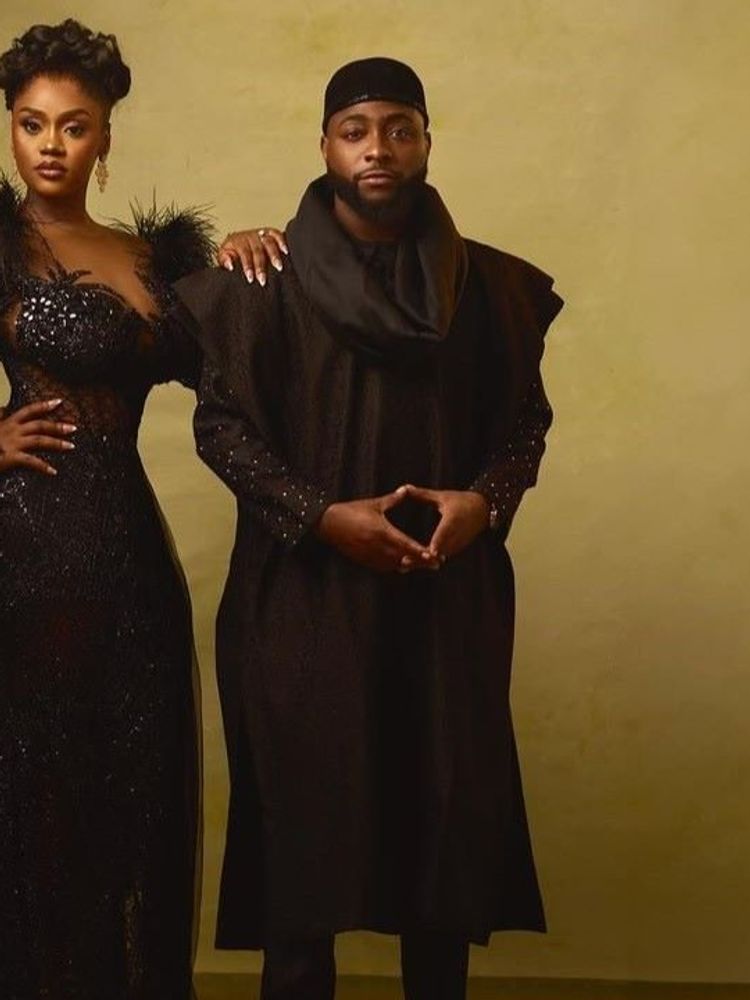 A picture of Davido and Chioma from their pre-wedding shoot.
